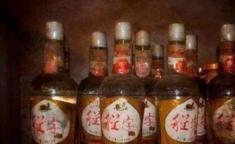 好喝不贵的酒有哪些？老酒鬼爱不释手这3种，送领导待客有面子