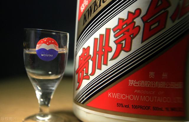 茅台酒要存放多久，才能成为陈酿？