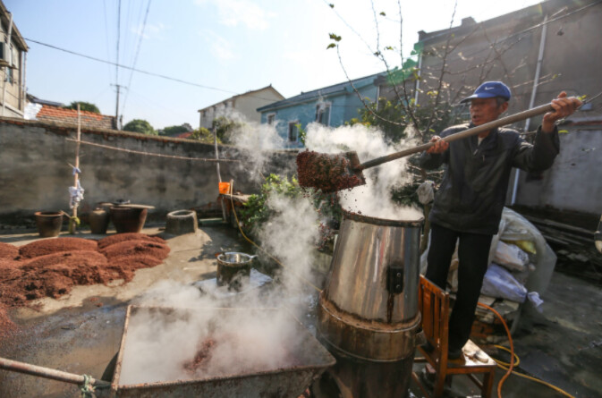 豆浆喝白酒能一起喝吗_小龙虾喝白酒能一起吗_5元一斤的白酒能喝吗