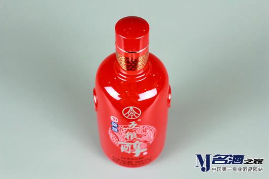 五粮液的口粮酒—名酒之家网品鉴五粮醇红淡雅